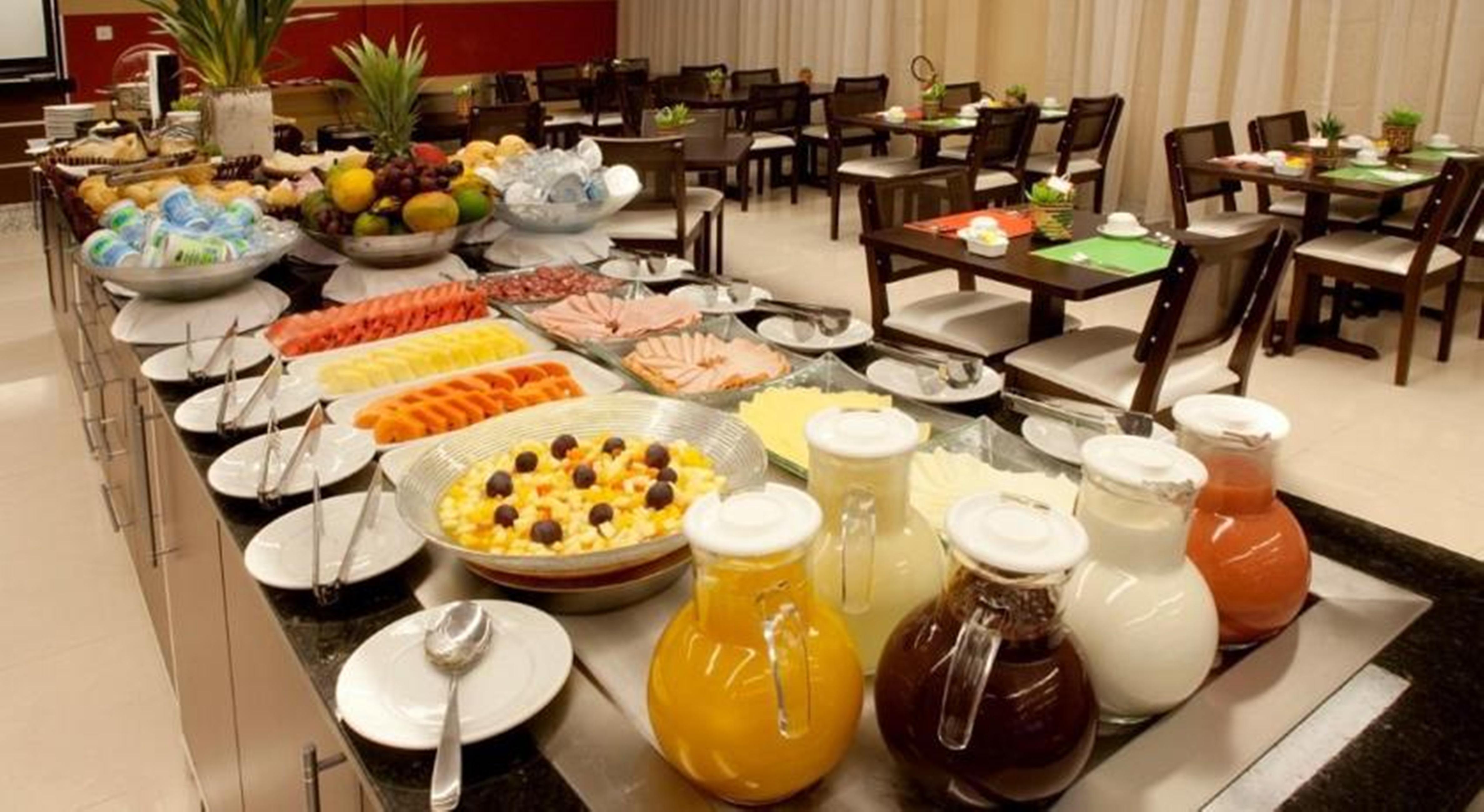 Quality Hotel Манаус Экстерьер фото