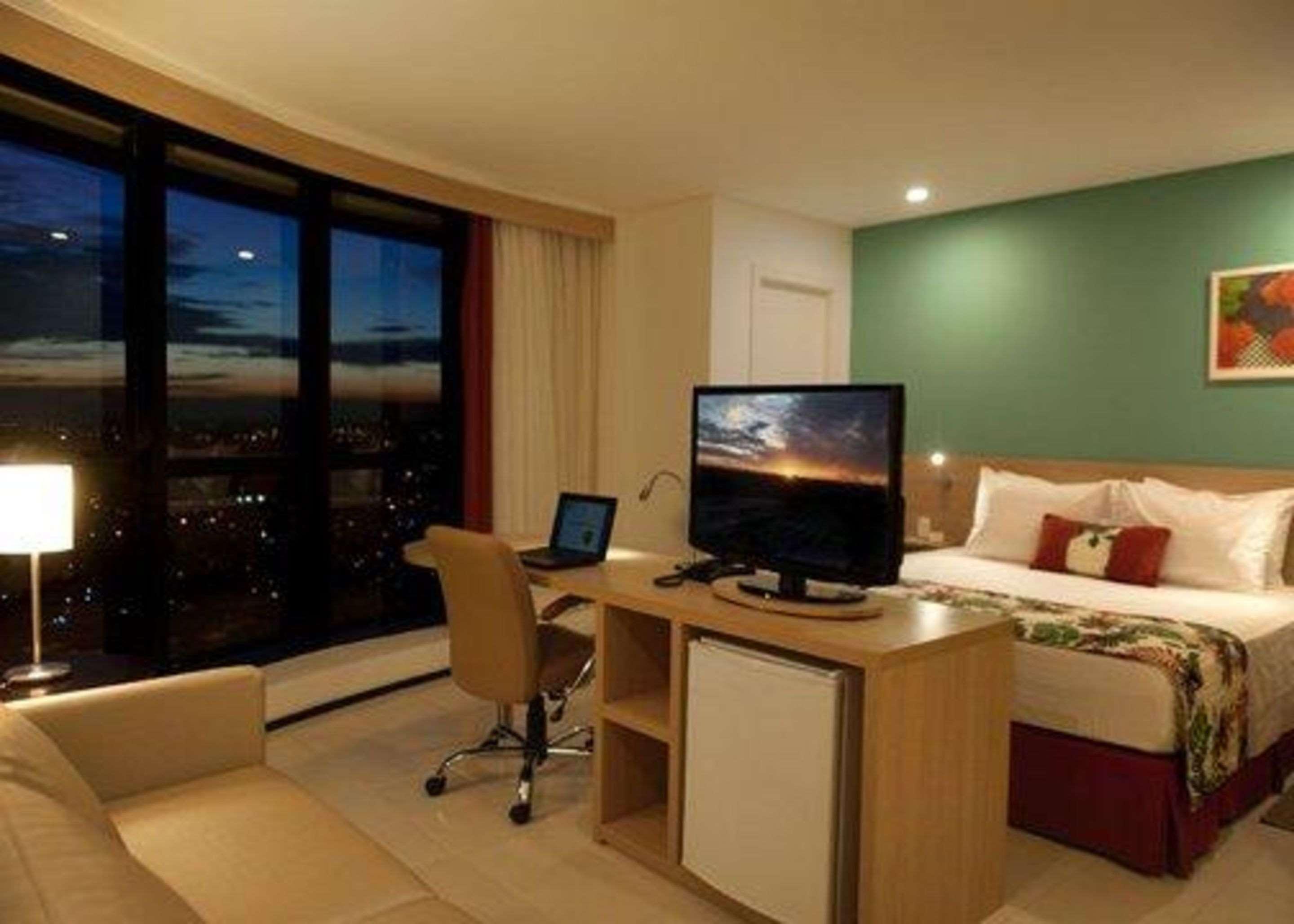 Quality Hotel Манаус Экстерьер фото